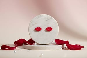 Red Lips Studs